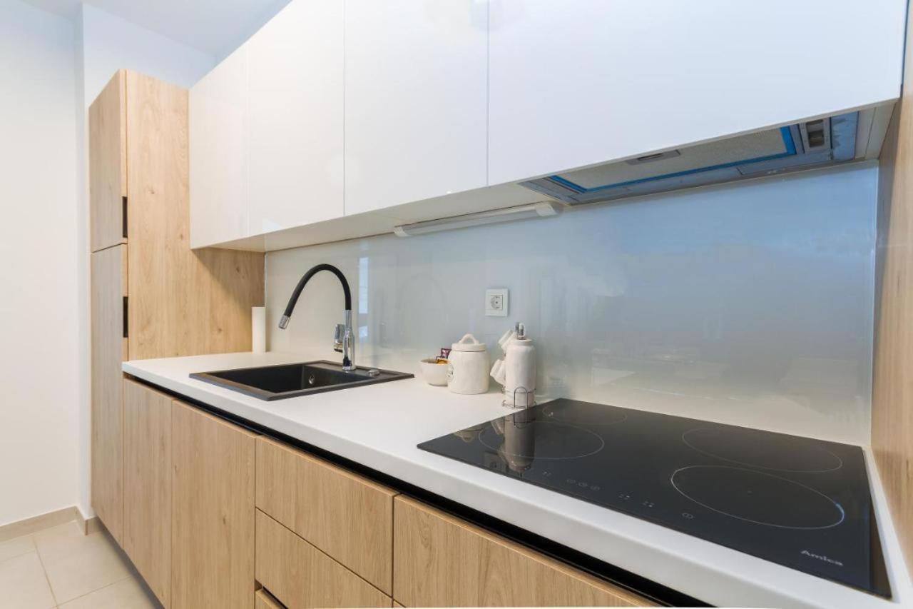 אומאג Lux Pool Suite מראה חיצוני תמונה